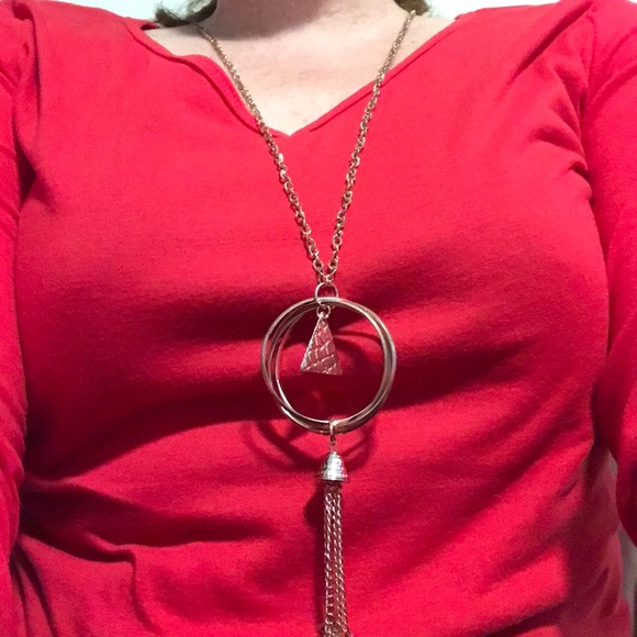 Women’s gold tone statement necklace - Picture 1 of 5